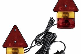 Bezpečnost a praktičnost v jednom: Seznamte se s magnetickou sadou zadních světel L1070-Z